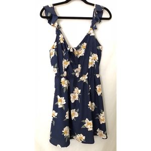 Sweet Wanderer Navy Magnolia Flower Dress NWOT